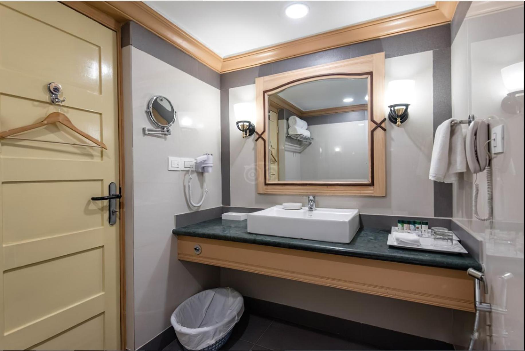 Fortune Resort Sullivan Court, Ooty - Member Itc Hotels' Group Ngoại thất bức ảnh